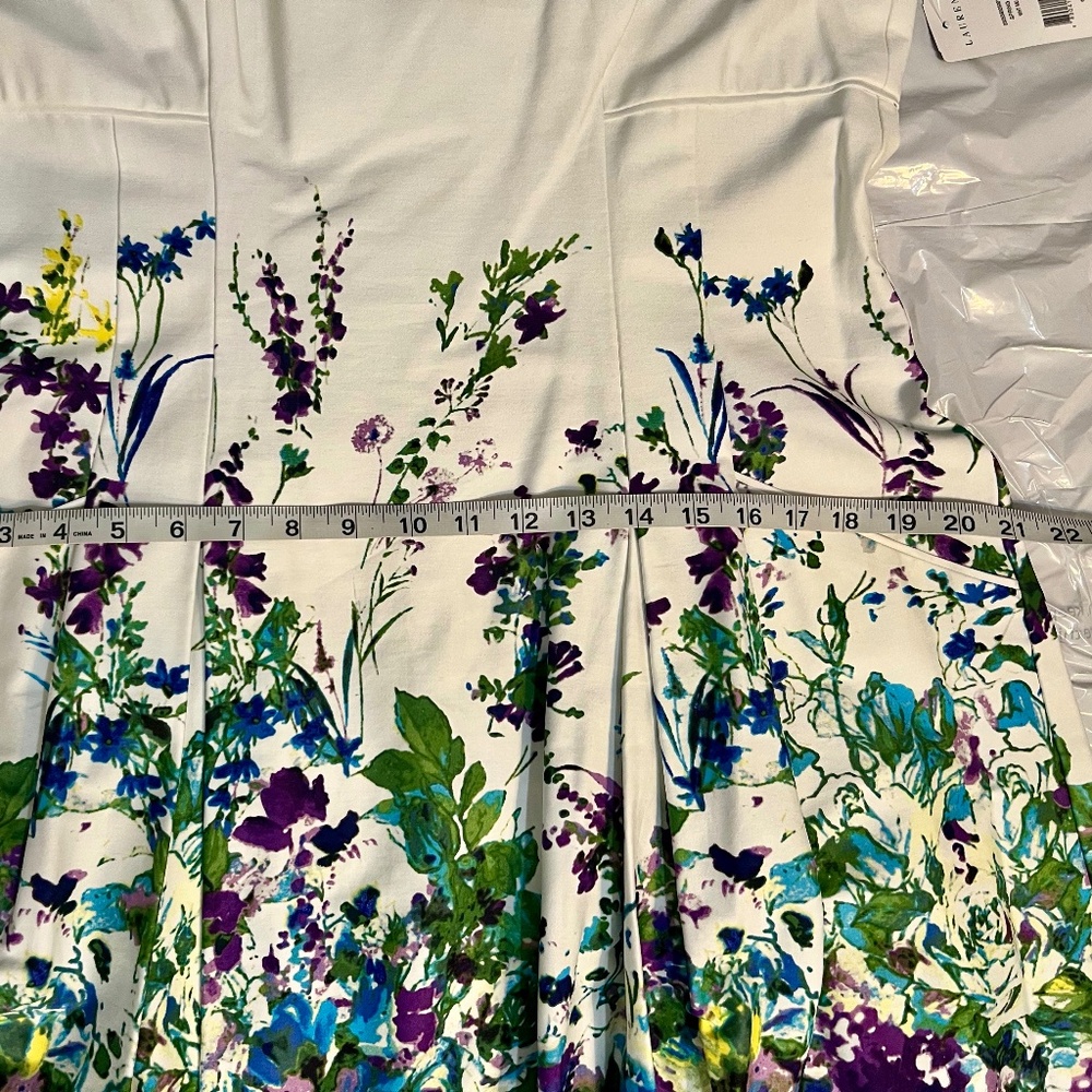 NWT Lauren Ralph Lauren Women’s Floral Fit & Flare Dress White Multi Size 14 - Picture 14 of 15